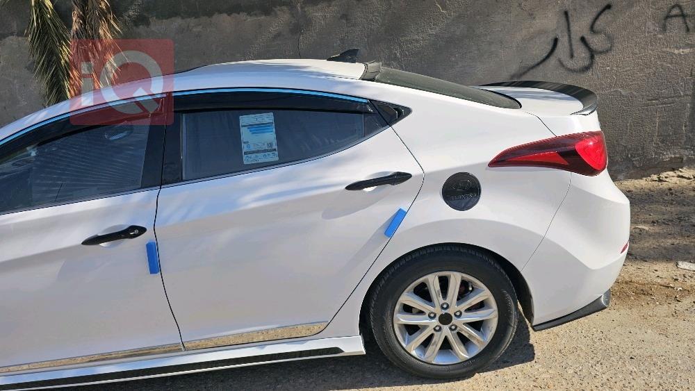 هيونداي النترا